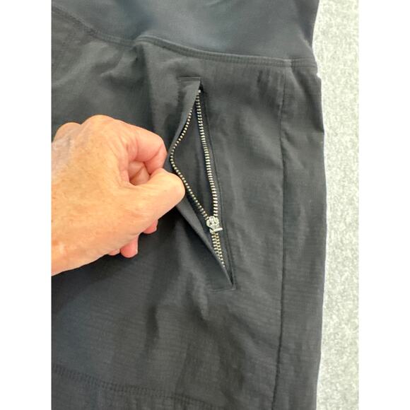 Athleta Womens Black Trekkie North Short - Size 12 - Picture 5 of 14